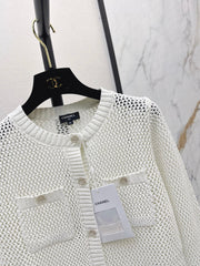 Chanel / 26 Early Autumn Latest Hollow Knit Cardigan