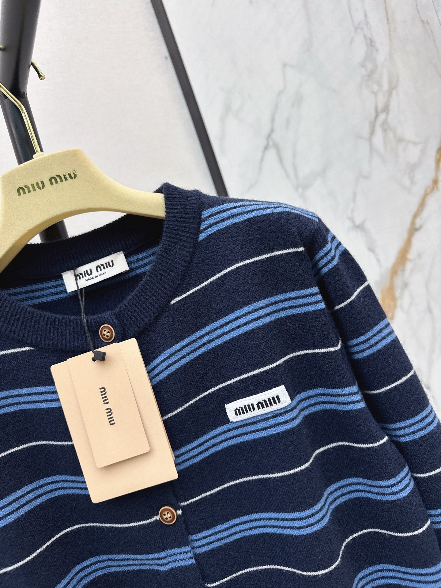 MiuMiu/26 Early Autumn Latest Knit Cardigan