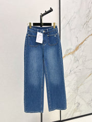 Chanel / 26 Early Autumn Latest Straight-Leg Jeans