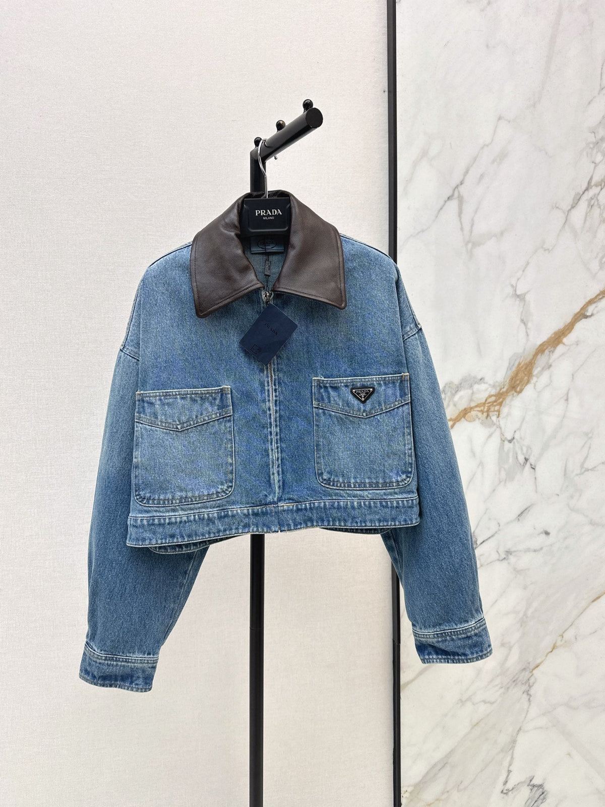 Prada/26 Early Autumn New Lapel Denim Jacket