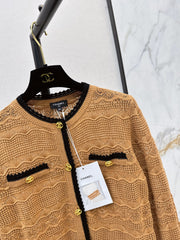 Chanel / 26 Early Autumn Latest Hollow Knit Cardigan