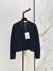 Chanel / 26 Early Autumn Latest Hollow-Out Cropped Knit Cardigan