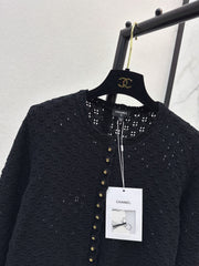 Chanel / 26 Early Autumn Latest Hollow-Out Cropped Knit Cardigan