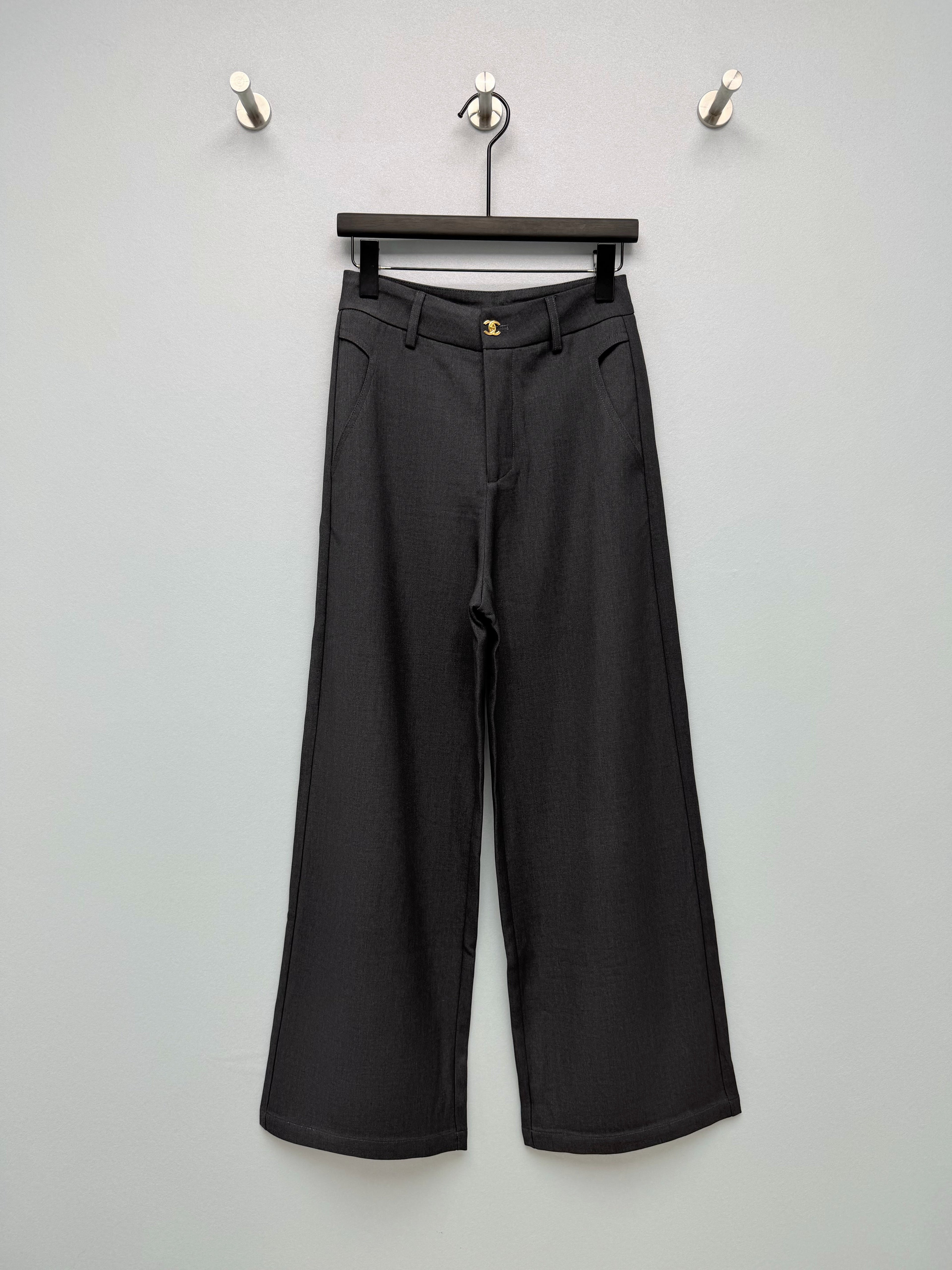 Chanel / New High-Waist Wide-Leg Pants