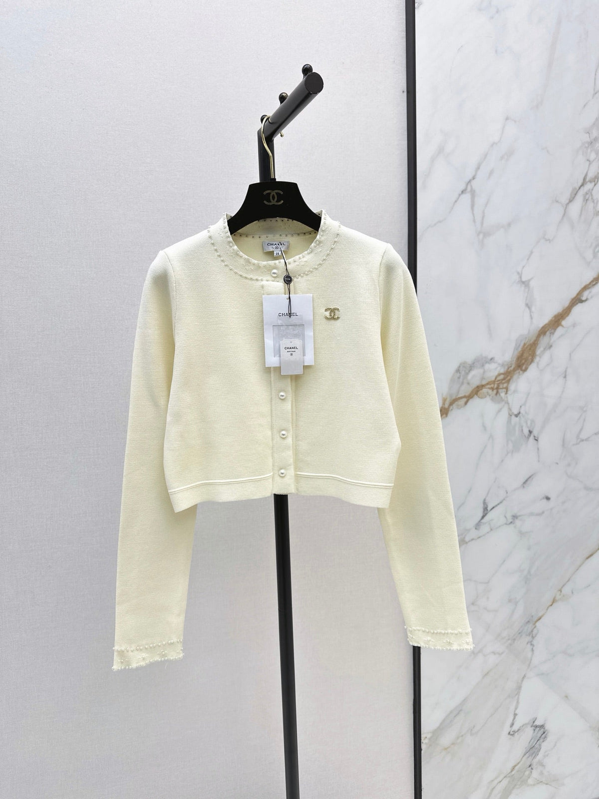 chanel/26 Early Autumn Latest Heavy Beaded Knit Long Sleeve Cardigan