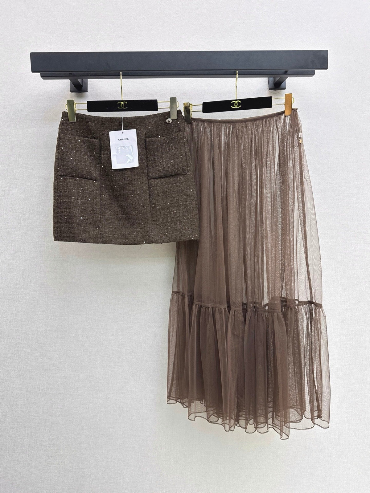 Chanel/26 Fall-Winter Latest Woven Skirt + Tulle Maxi Skirt