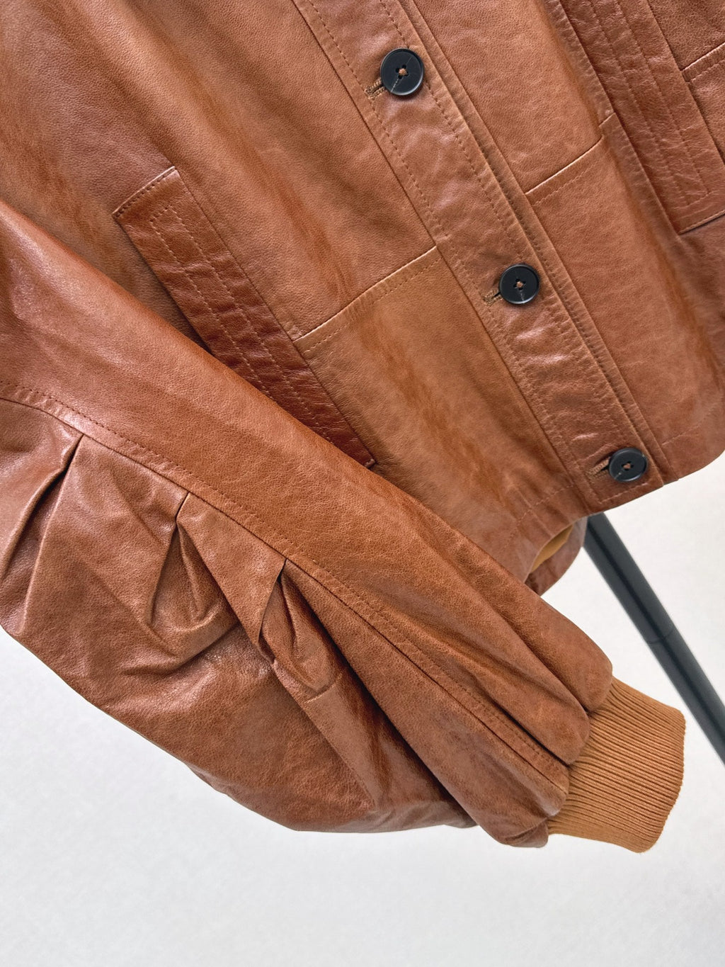 Brunello Cucinelli/26Latest Early-Autumn Cropped Lapel Leather Jacket