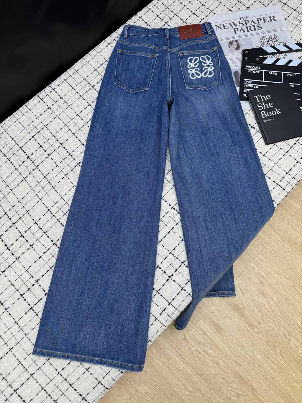 Loewe/26New Loose-Fit Straight-Leg Jeans