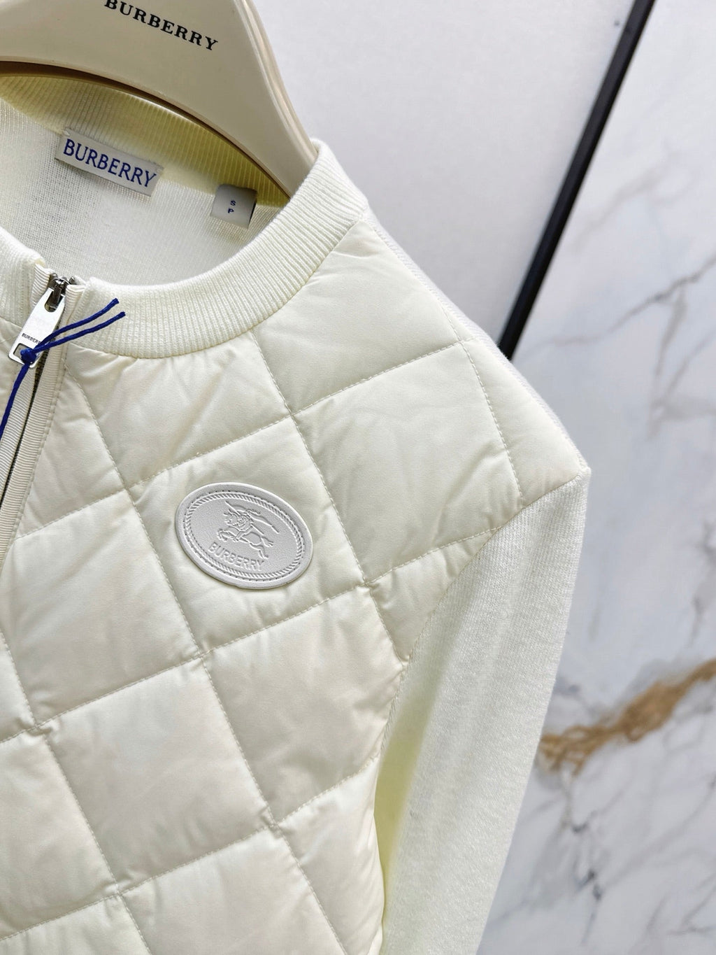 Burberry/26Fall/Winter Collection: Latest Short Down Jacket