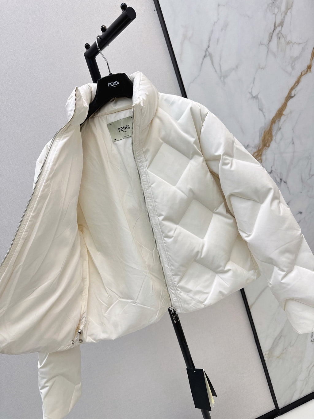 Fendi/26Latest Fall/Winter Down Jacket