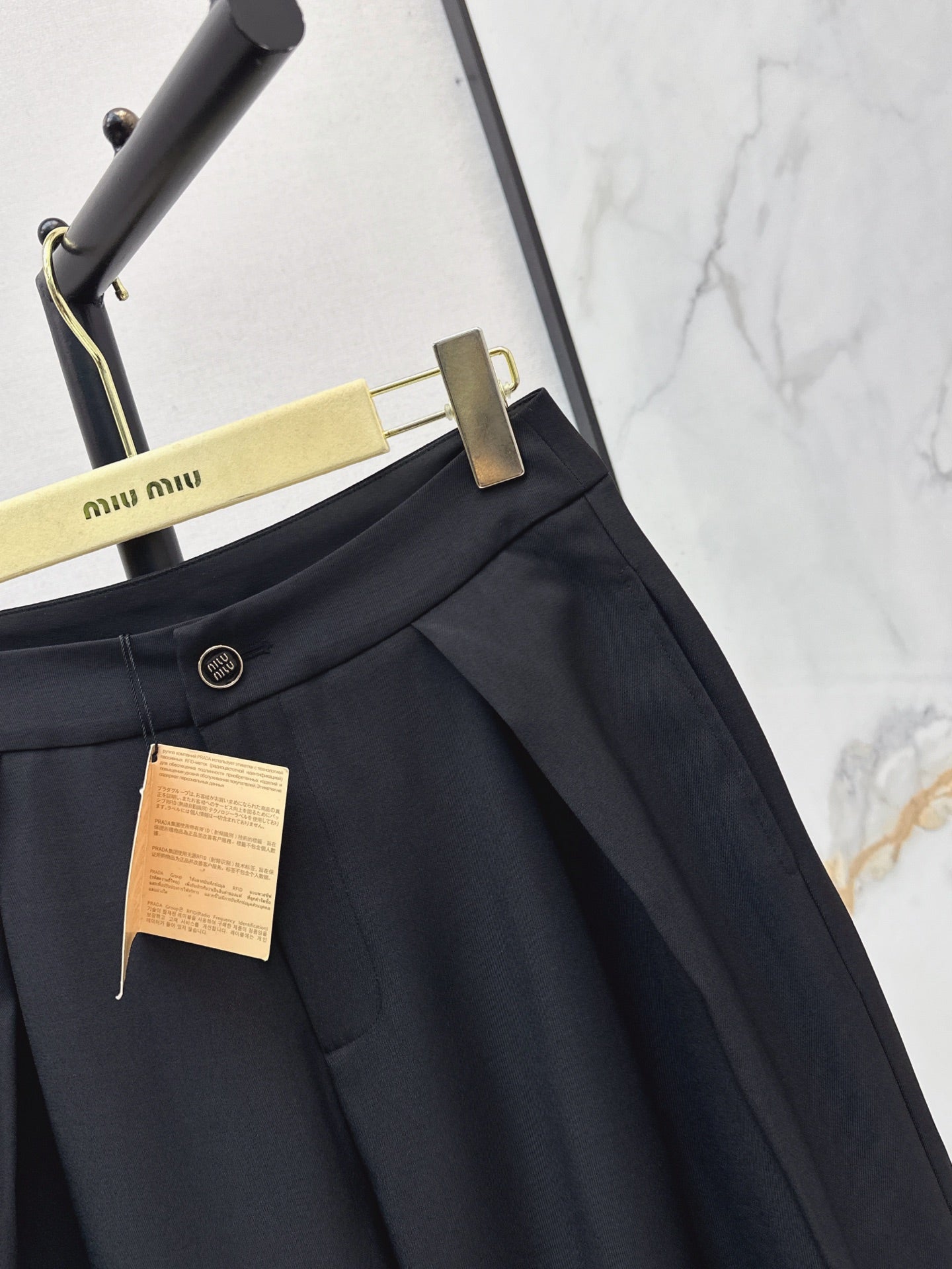 MiuMiu/26New Early Autumn High-Waisted Wide-Leg Trousers