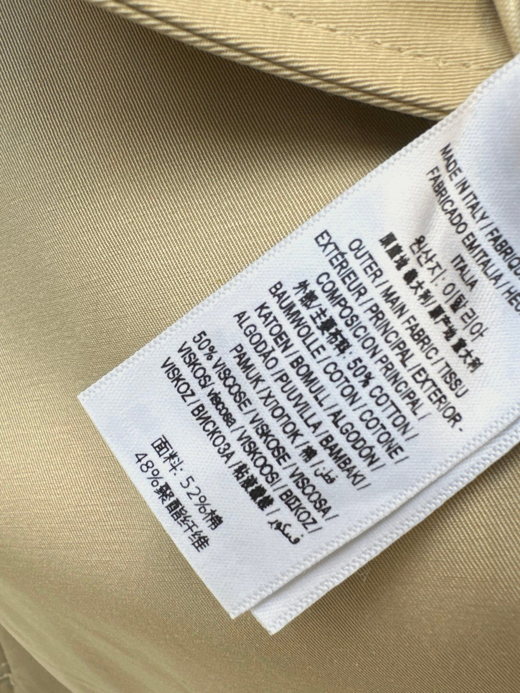 Burberry/ 26Latest Autumn/Winter Mid-Length Trench Coat