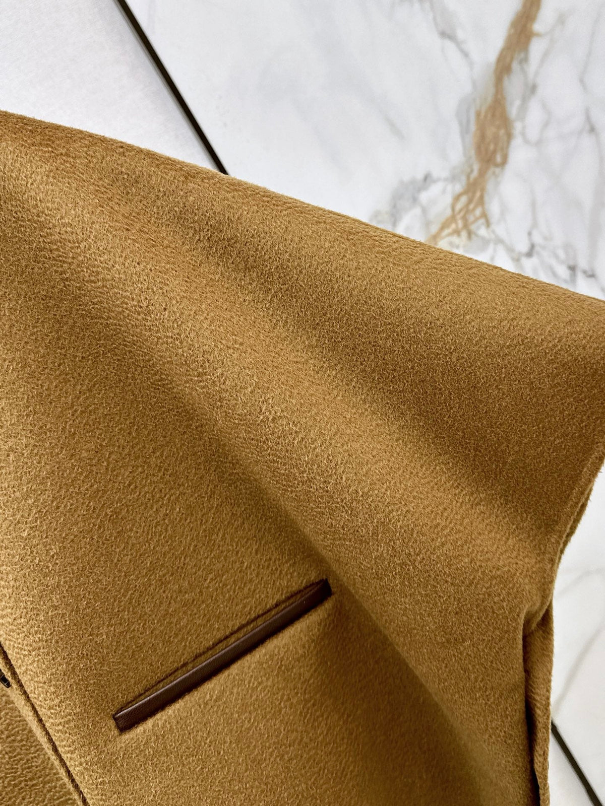 Max Mara/26Latest Autumn/Winter Petite Cape Jacket