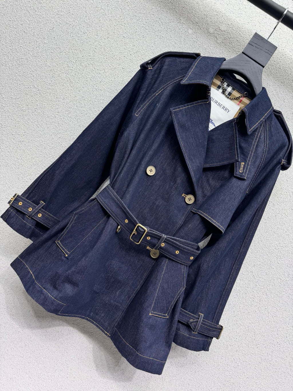 Burberry/26Latest Denim Trench Coat Style