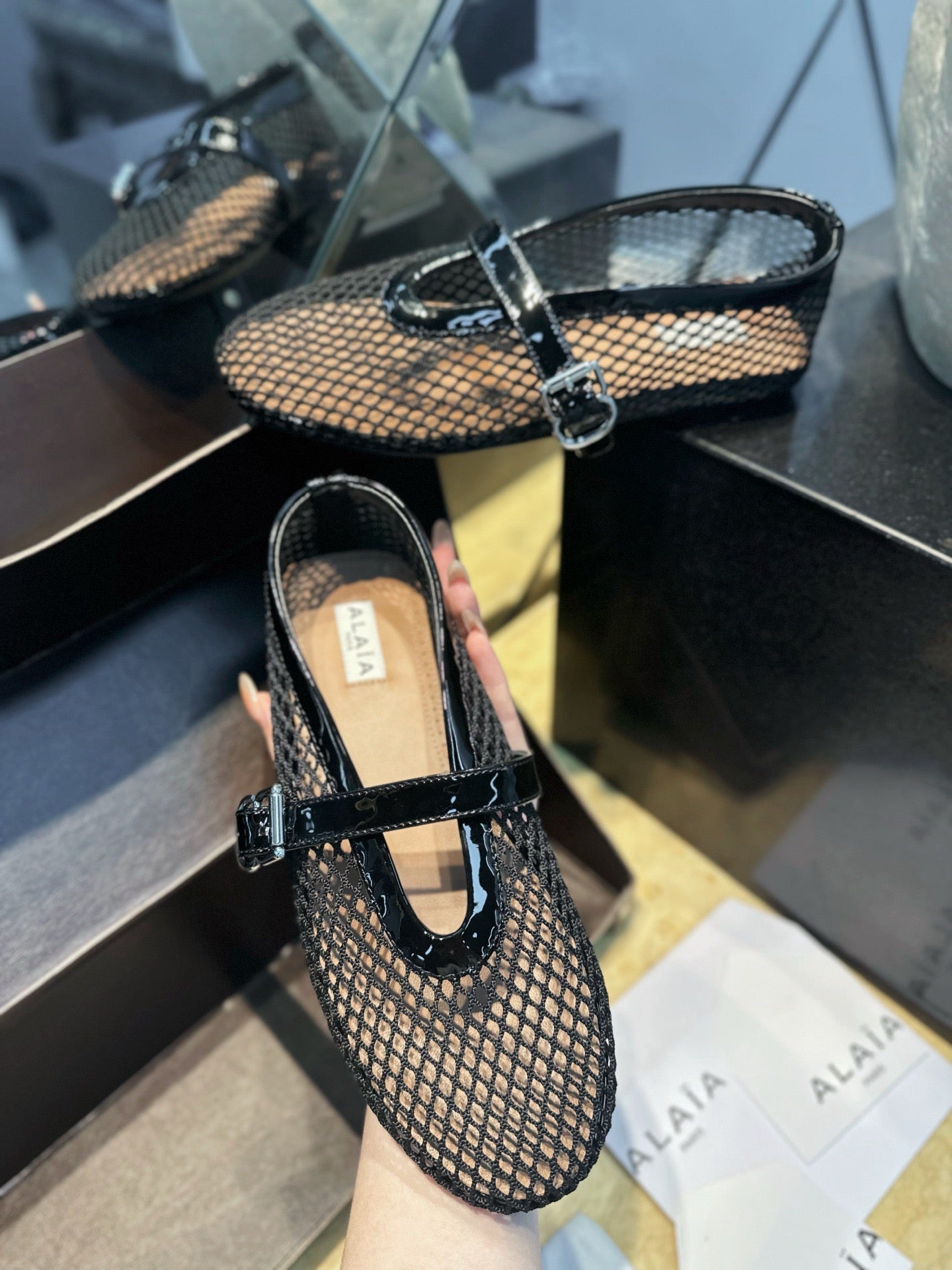 Mesh ballet shoes