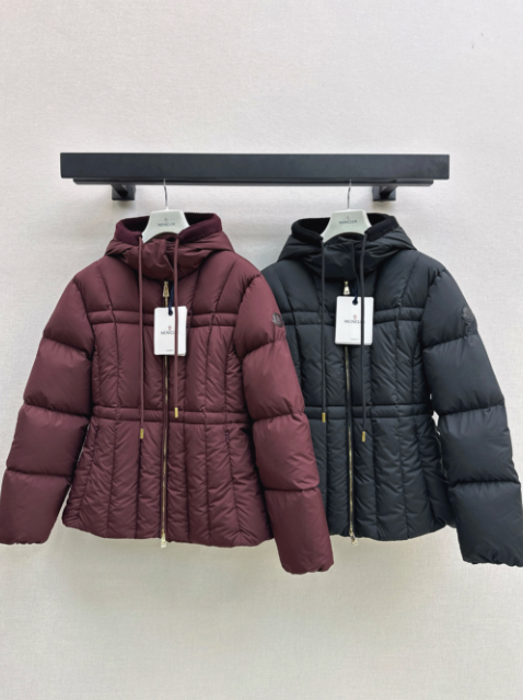 Moncler/26 Fall and Winter Latest 3D Hooded Down Jacket &nbsp;
