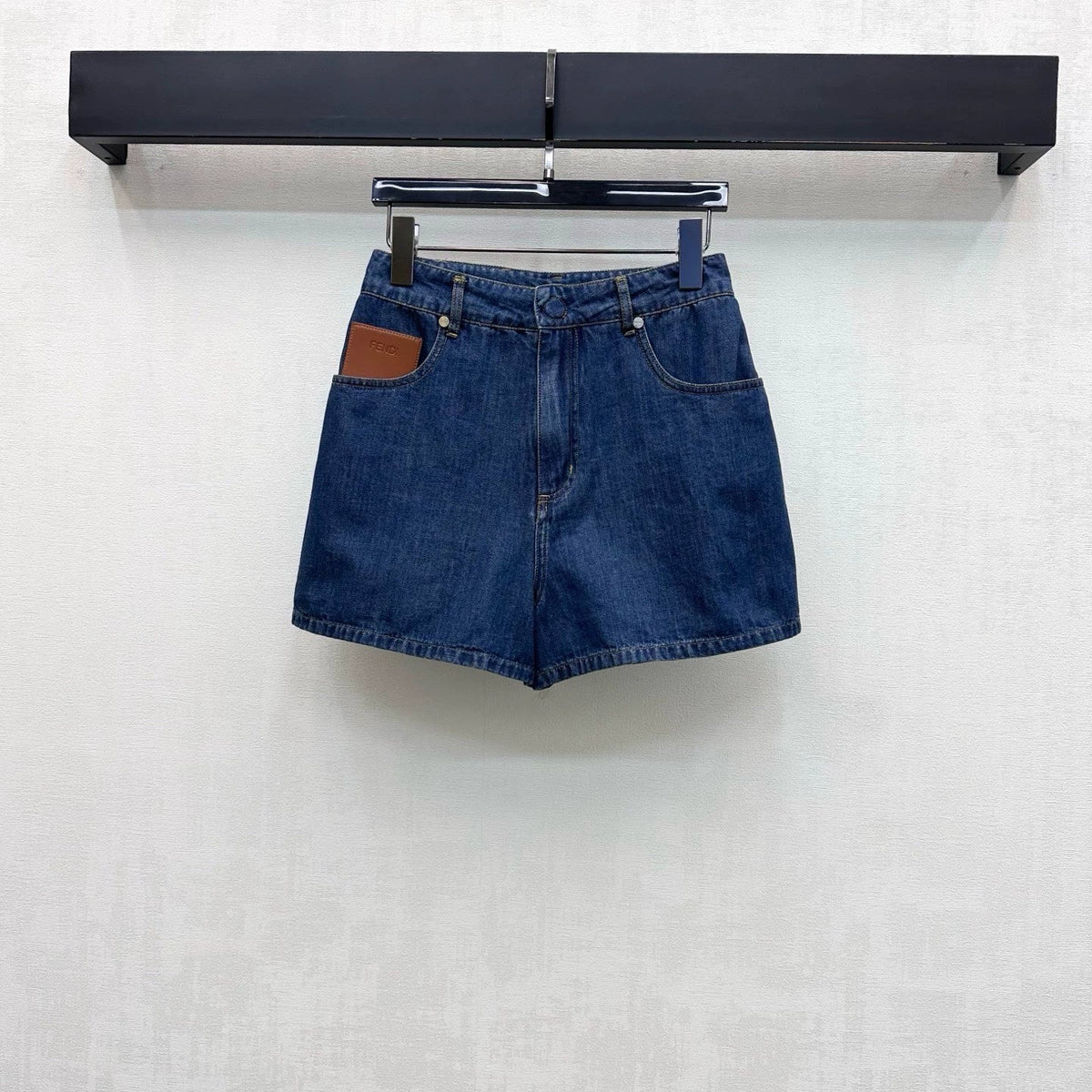 Fendi/26New ArrivalPaneled Denim Shorts