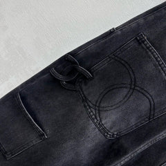 Chanel/26 New Straight-Leg Denim Jeans