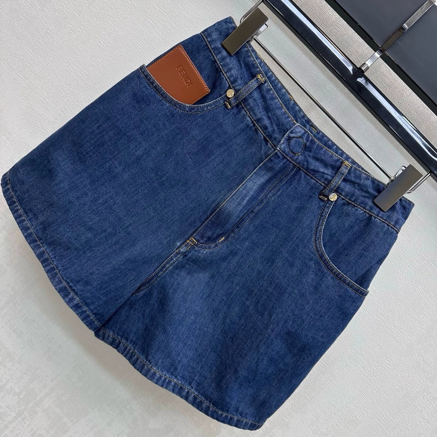 Fendi/26New ArrivalPaneled Denim Shorts