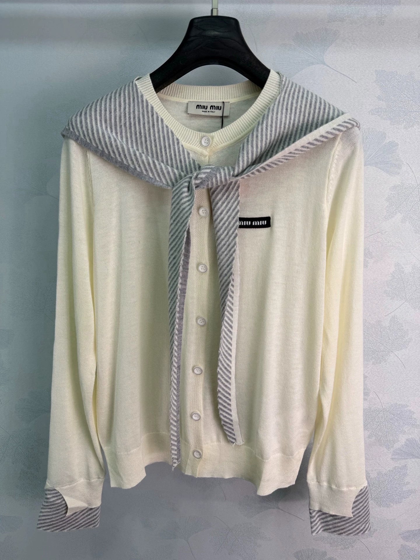 MiuMiu/26 Early Autumn New Striped Shawl Knit Cardigan