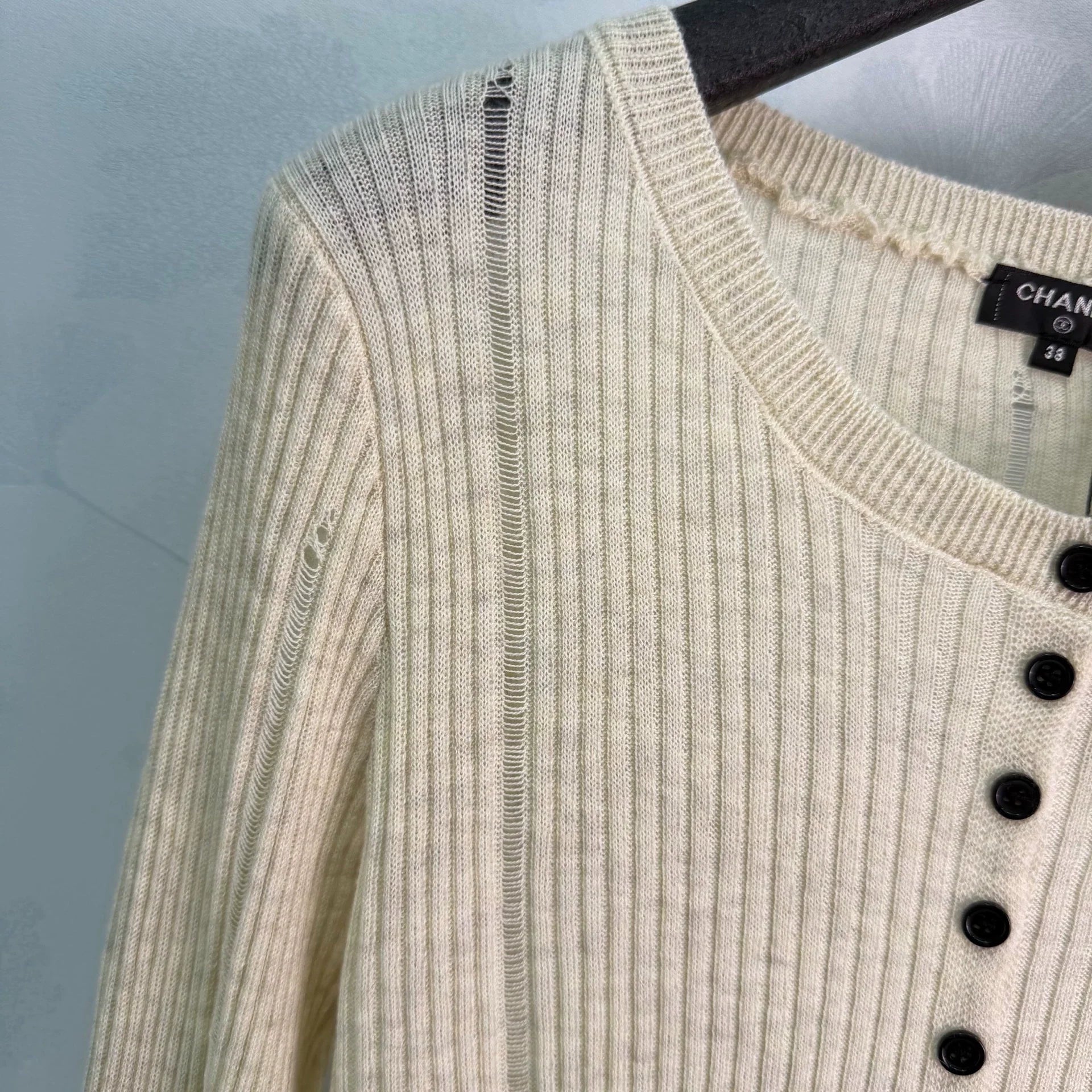 Chanel / 26 Early Autumn New Knit Sweater