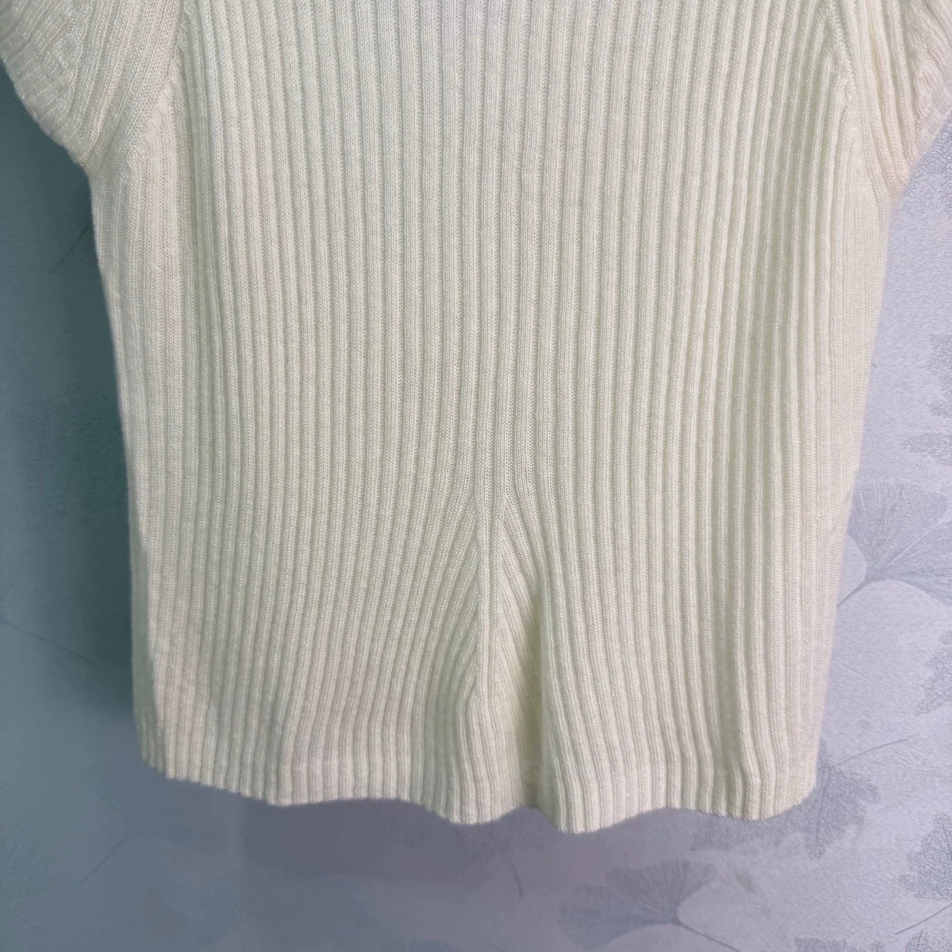 Chanel / 26 ssNew Knitted Short-Sleeve Top