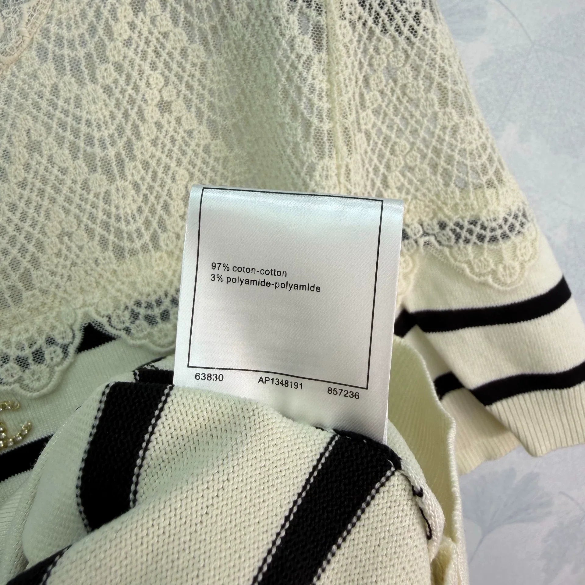Chanel / 26 Early Autumn New Knit Short Sleeve