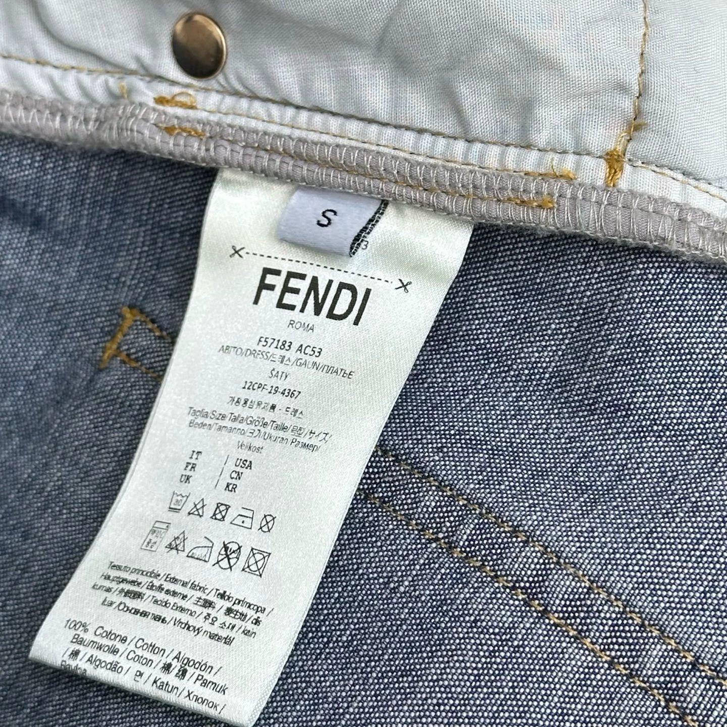Fendi/26New ArrivalPaneled Denim Shorts