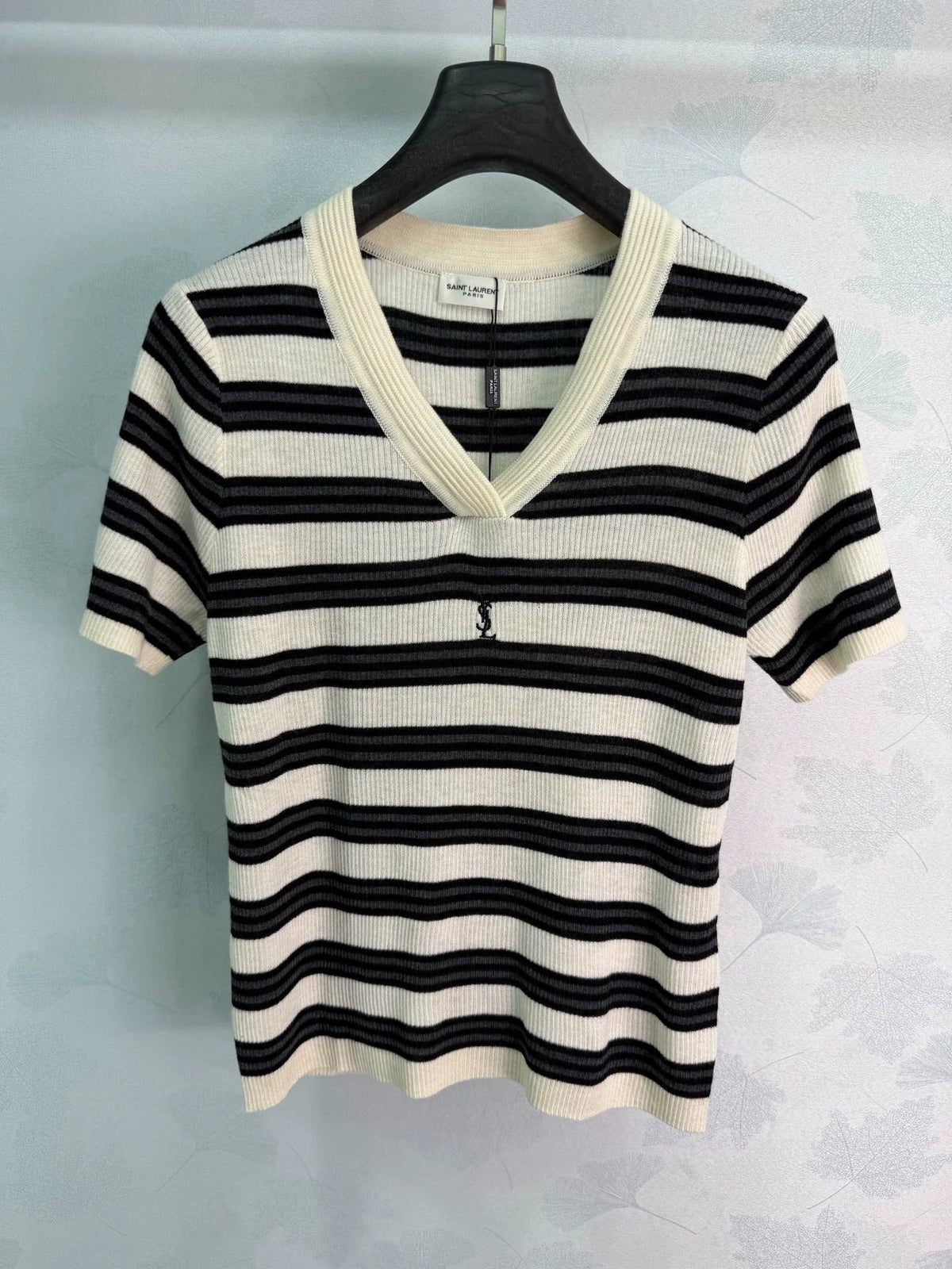Yves Saint Laurent/26SS New Striped V-Neck Short-Sleeve Knit Top