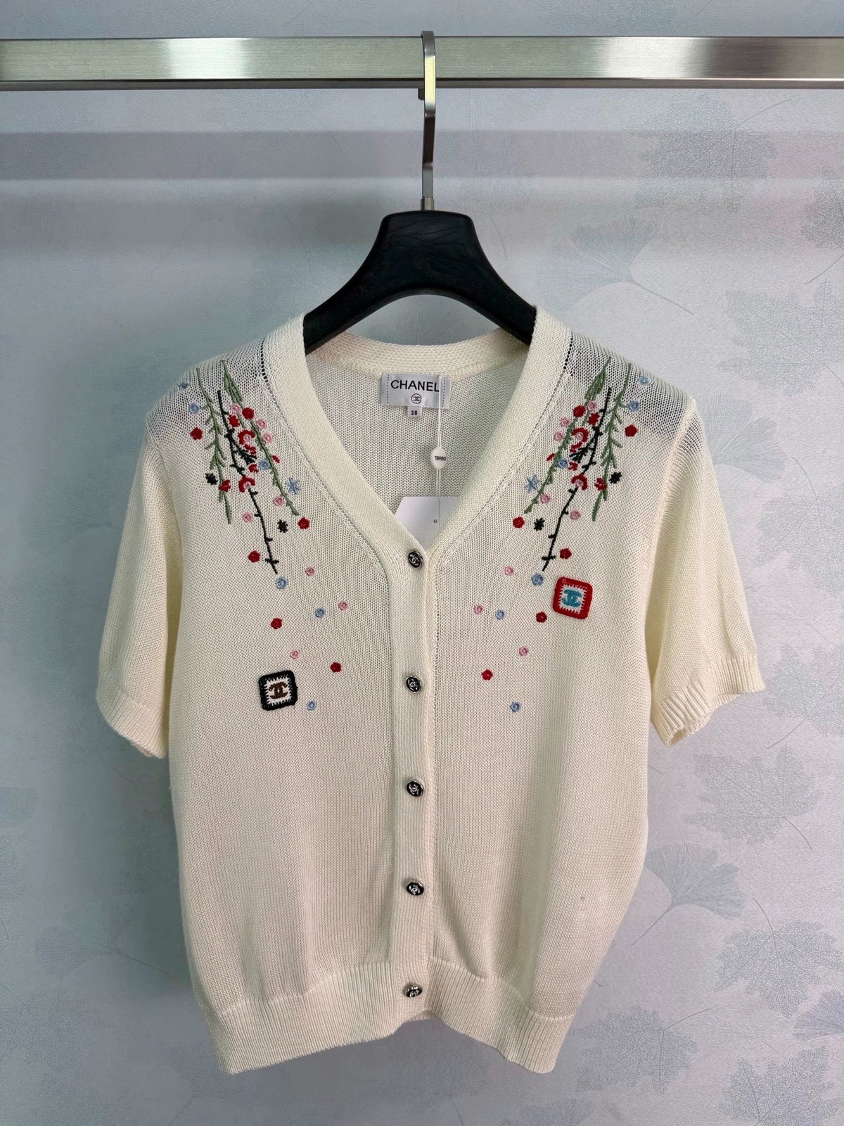 Chanel/26 New Embroidered Short-Sleeve Knit Cardigan