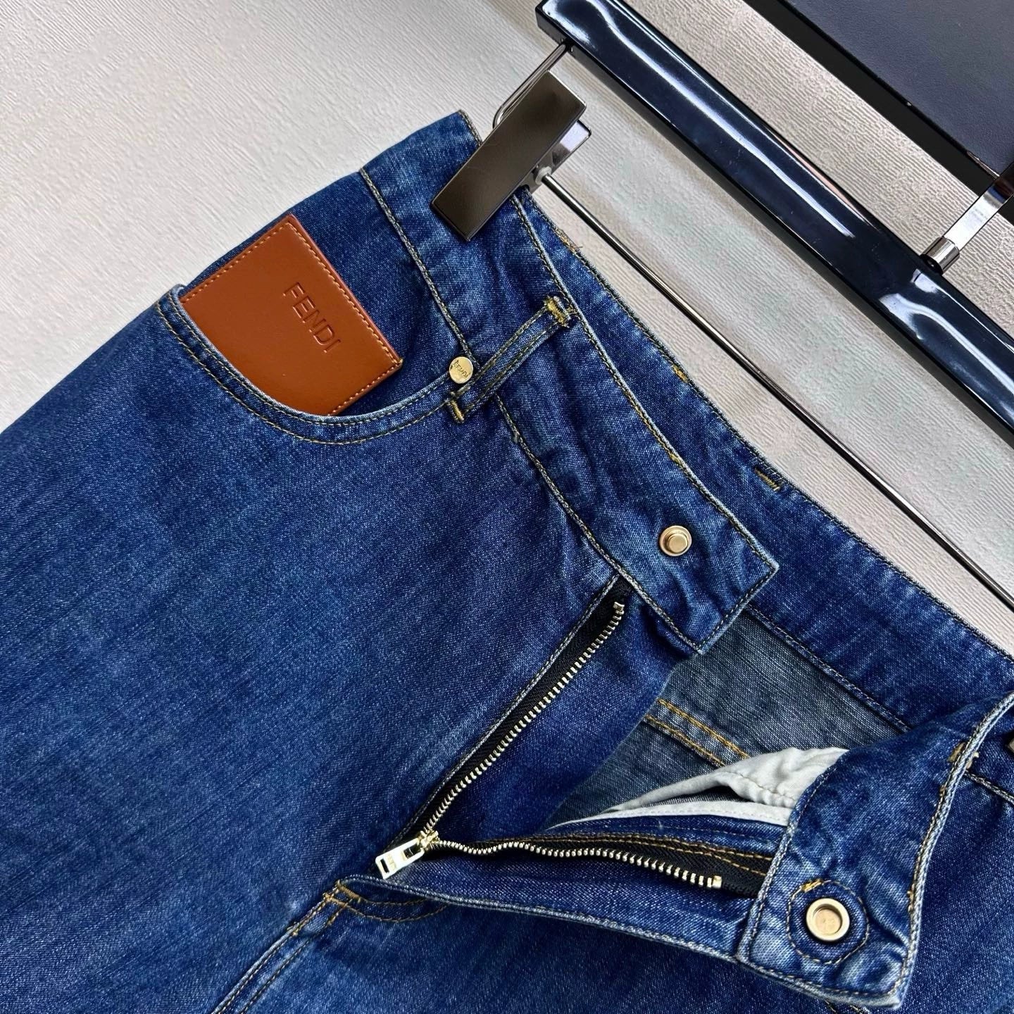 Fendi/26New ArrivalPaneled Denim Shorts