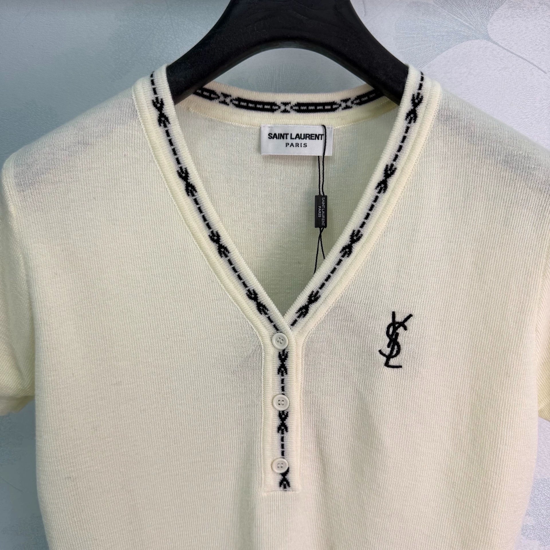 Yves Saint Laurent/26ss New V-Neck Knit Short Sleeve