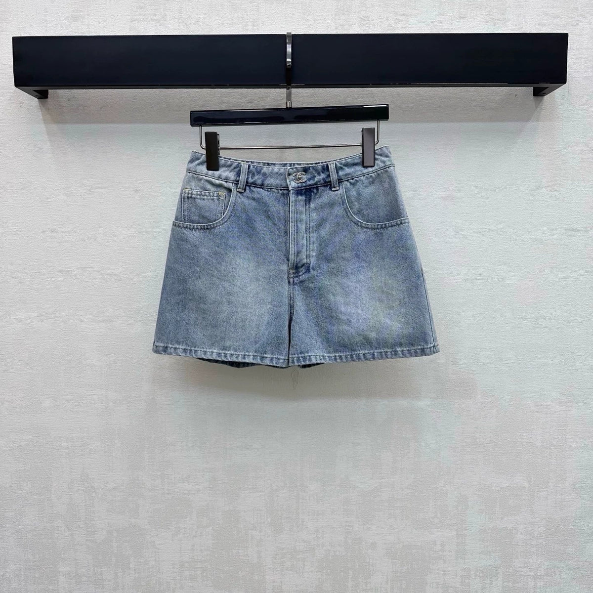 Chanel/26 New Denim Shorts