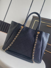 CHANEL 26S QUILTED LARGE SHOPPING TOTE 39 IN BLACK CAVIAR CALFSKIN GOLD HARDWARE