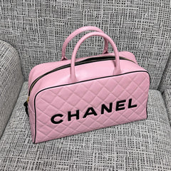 CHANEL 26S BOWLING BAG LARGE 46 IN LIGHT PINK AND BLACK CALFSKIN GOLD HARDWARE