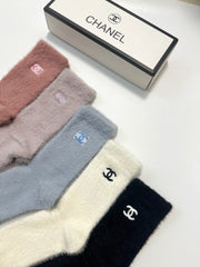 CHANEL 26S CREW SOCKS 403634 (1 BOX)