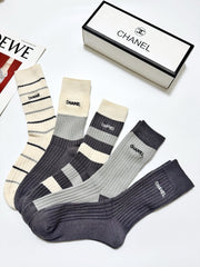 CHANEL 26S CREW SOCKS 405383 (1 BOX)