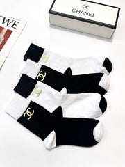 CHANEL 26S CREW SOCKS 408726 (1 BOX)