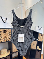 26SS NEW One-Piece Swimsuit 😍
