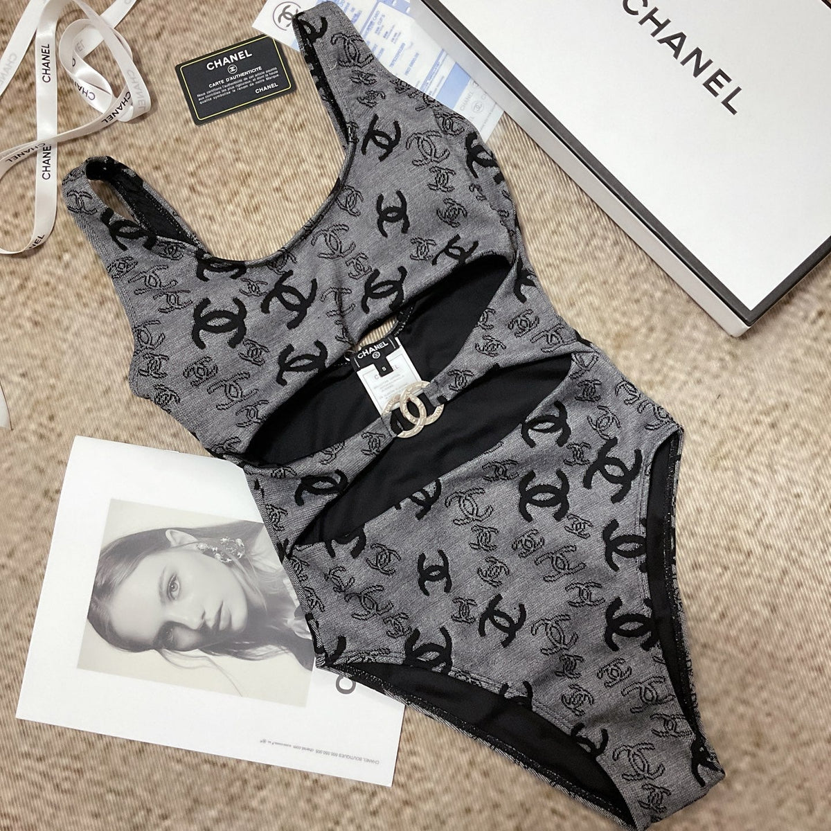 chanel/26SS NEW Grey One-Piece Swimsuit 👙