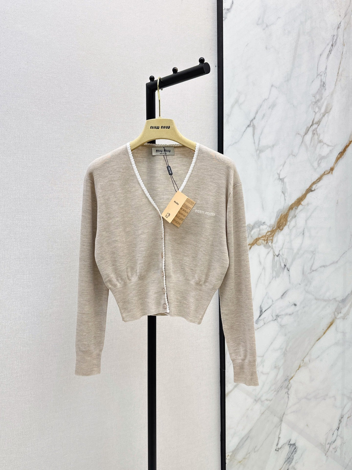 26SS NEW Lace-trimmed V-neck cashmere cardigan 🤍