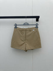 26FW New High-Waisted Wool Shorts with Small Embroidered Logo 🤎