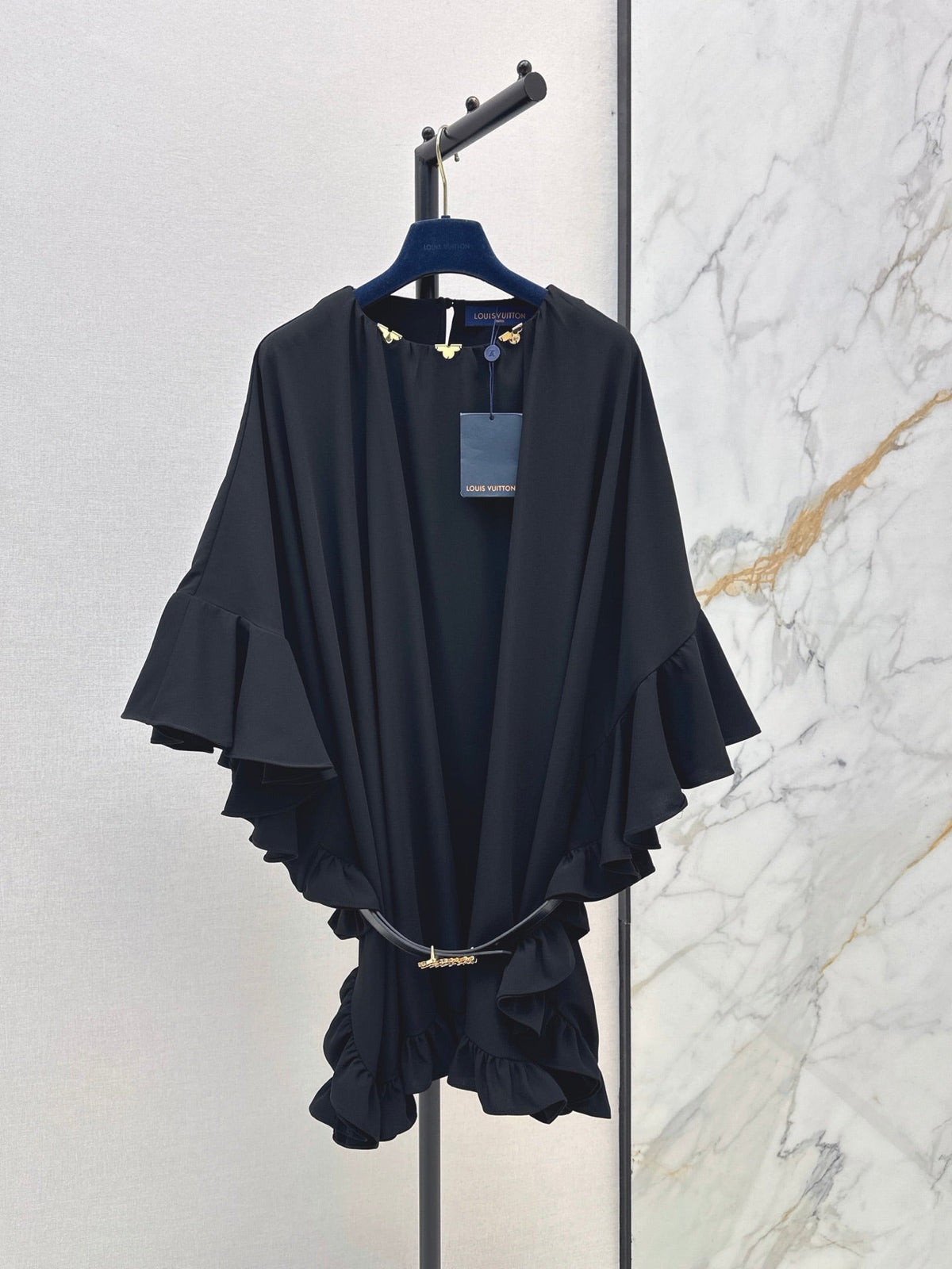 New 26FW Black Batwing-Sleeve Dress 🖤