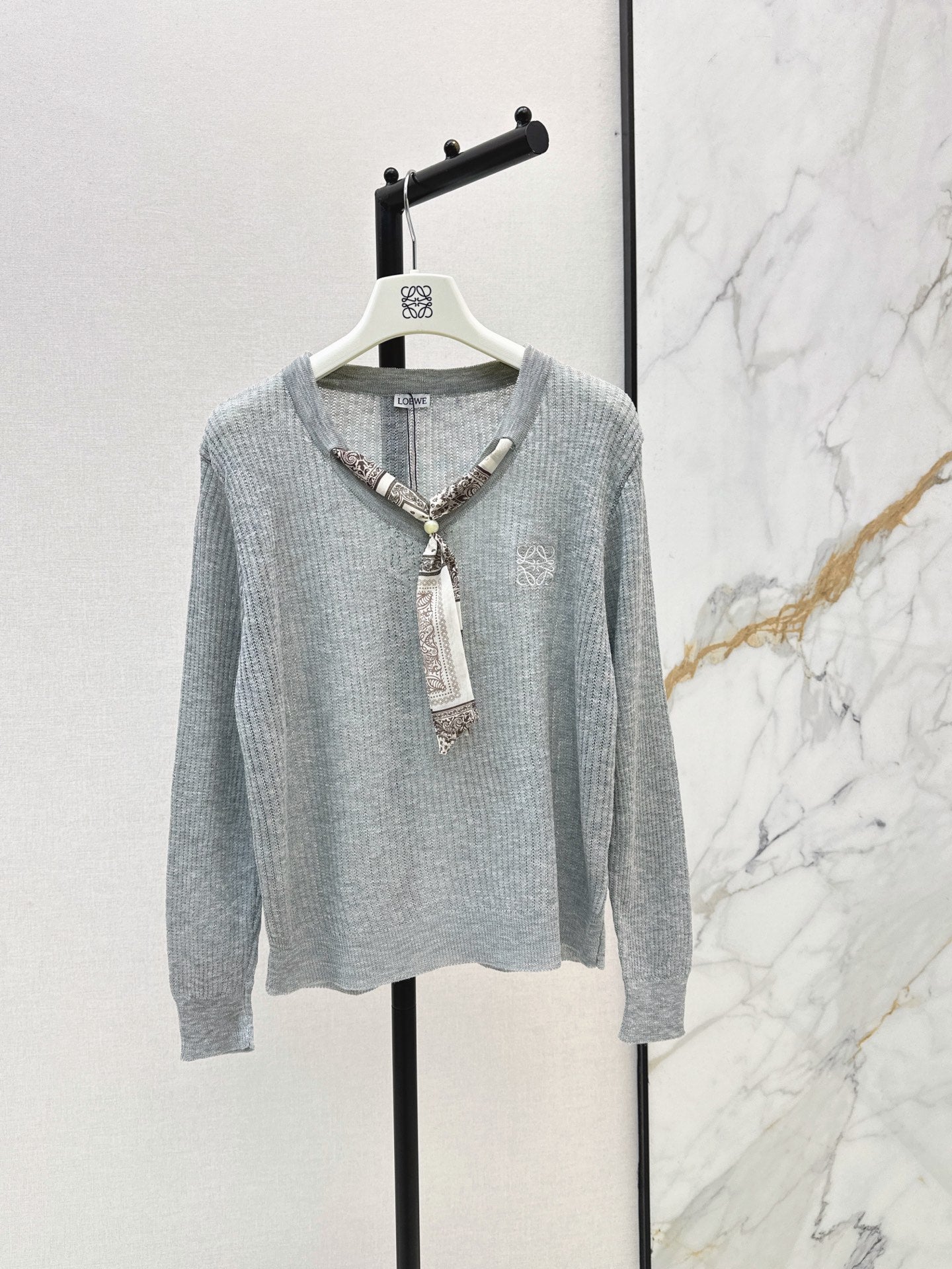 26FW New Long-Sleeved Knit Top with Scarf-Tie Detail 🤍