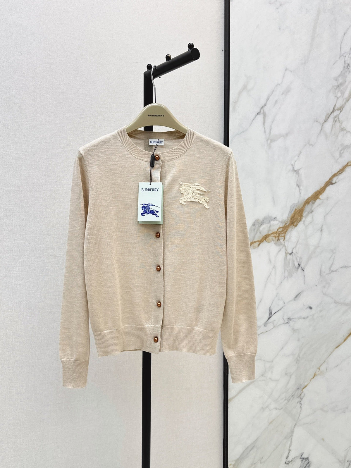 26FW New Jacquard Equestrian Knight Crew-Neck Button-Up Cardigan 💕