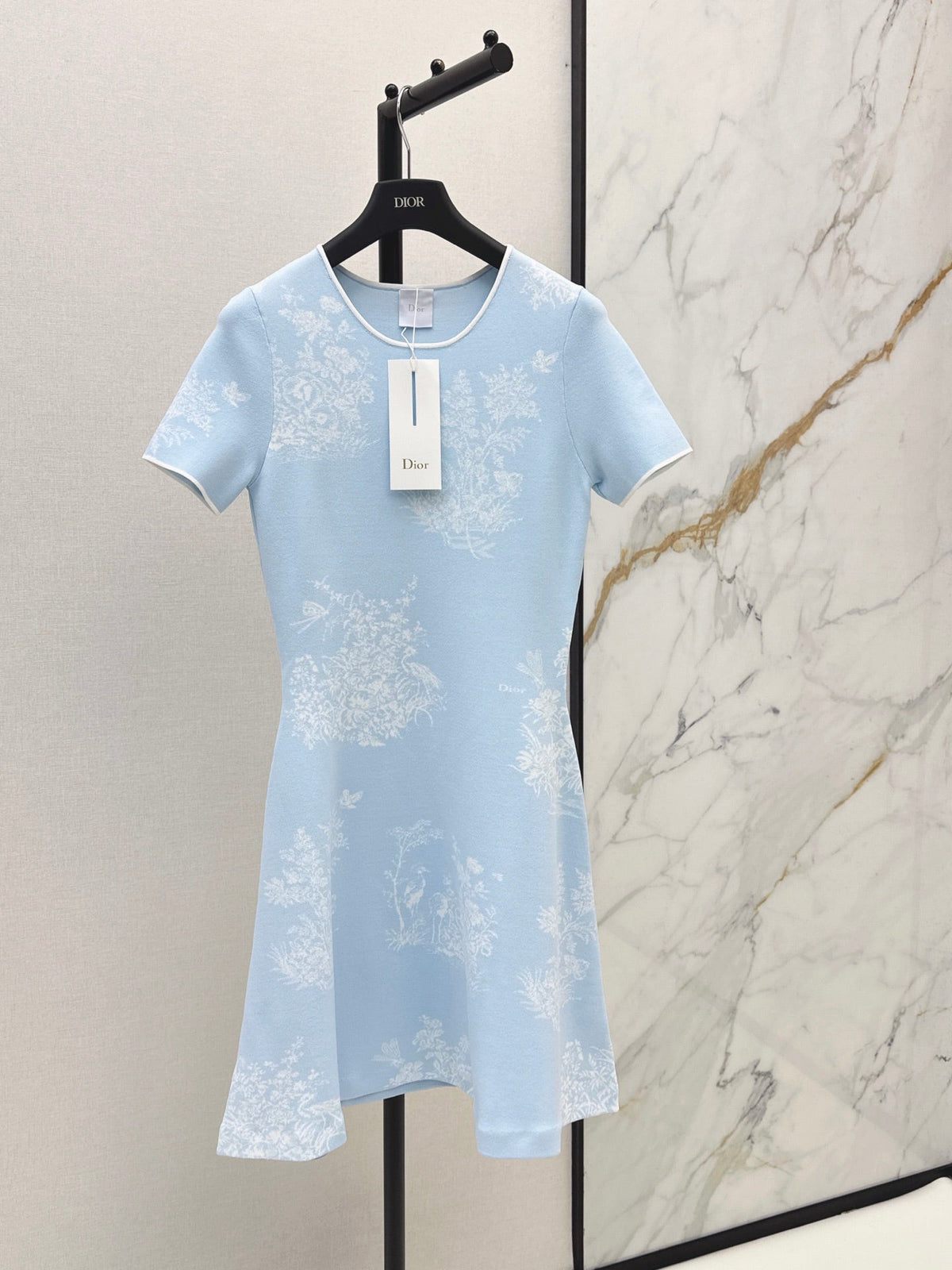 26FW New Floral Jacquard Crew-Neck Short-Sleeve Dress 🩵
