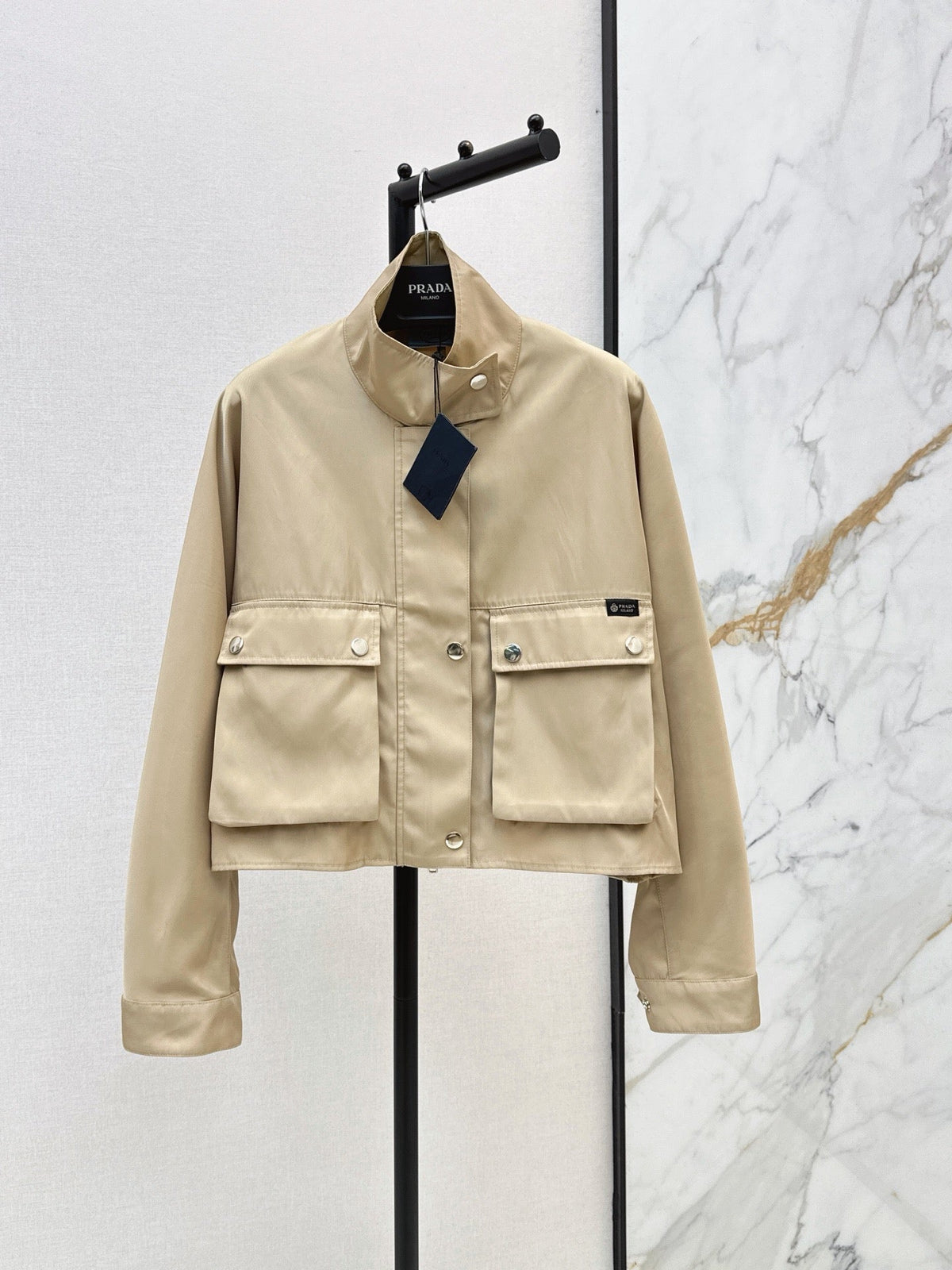 26FW New Nylon Cropped Jacket with Stand Collar 🤎
