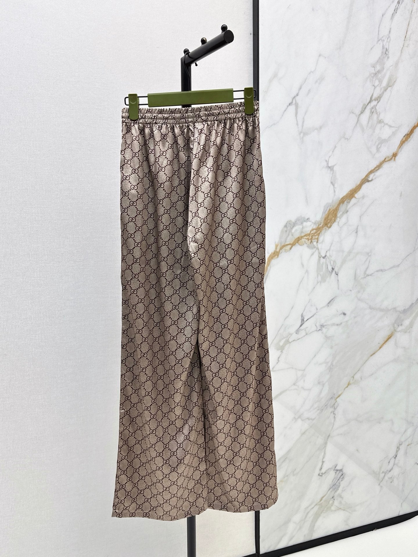 26FW New GG-print trousers 🖤