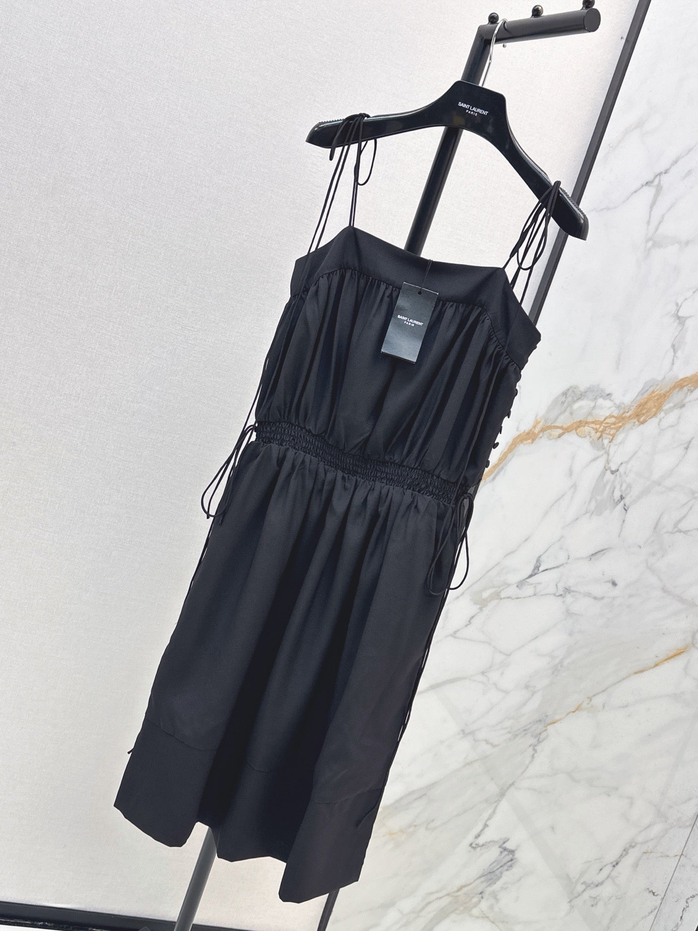 26FW New: French Minimalist Lightweight Slit Camisole Dress 🖤