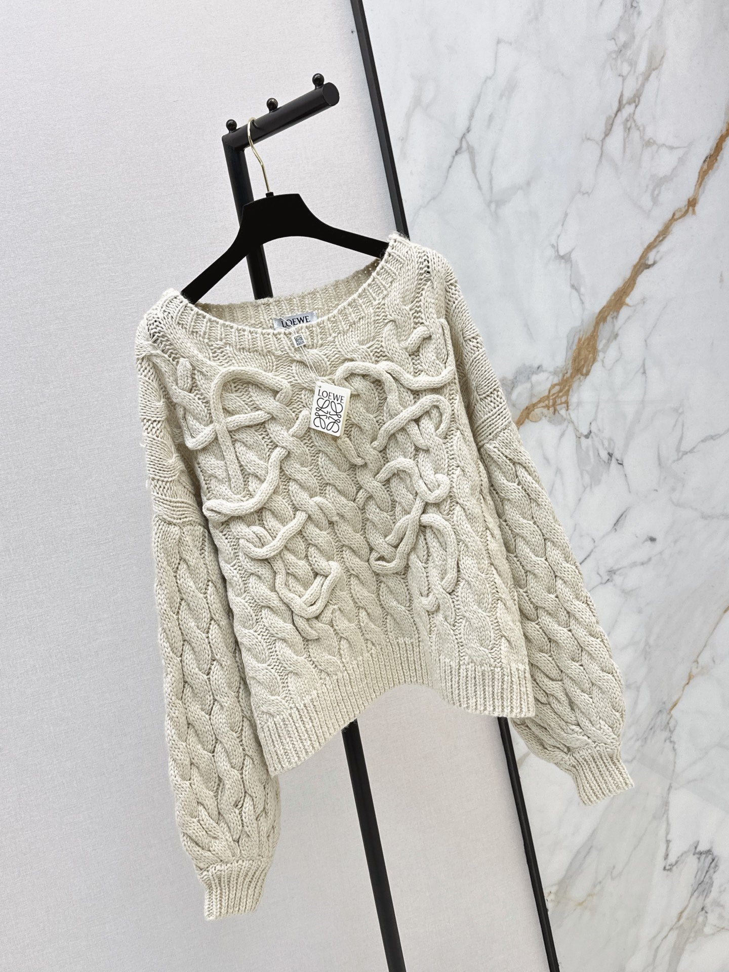 26FW New Cream Pullover Sweater with Woven Logo 🤍